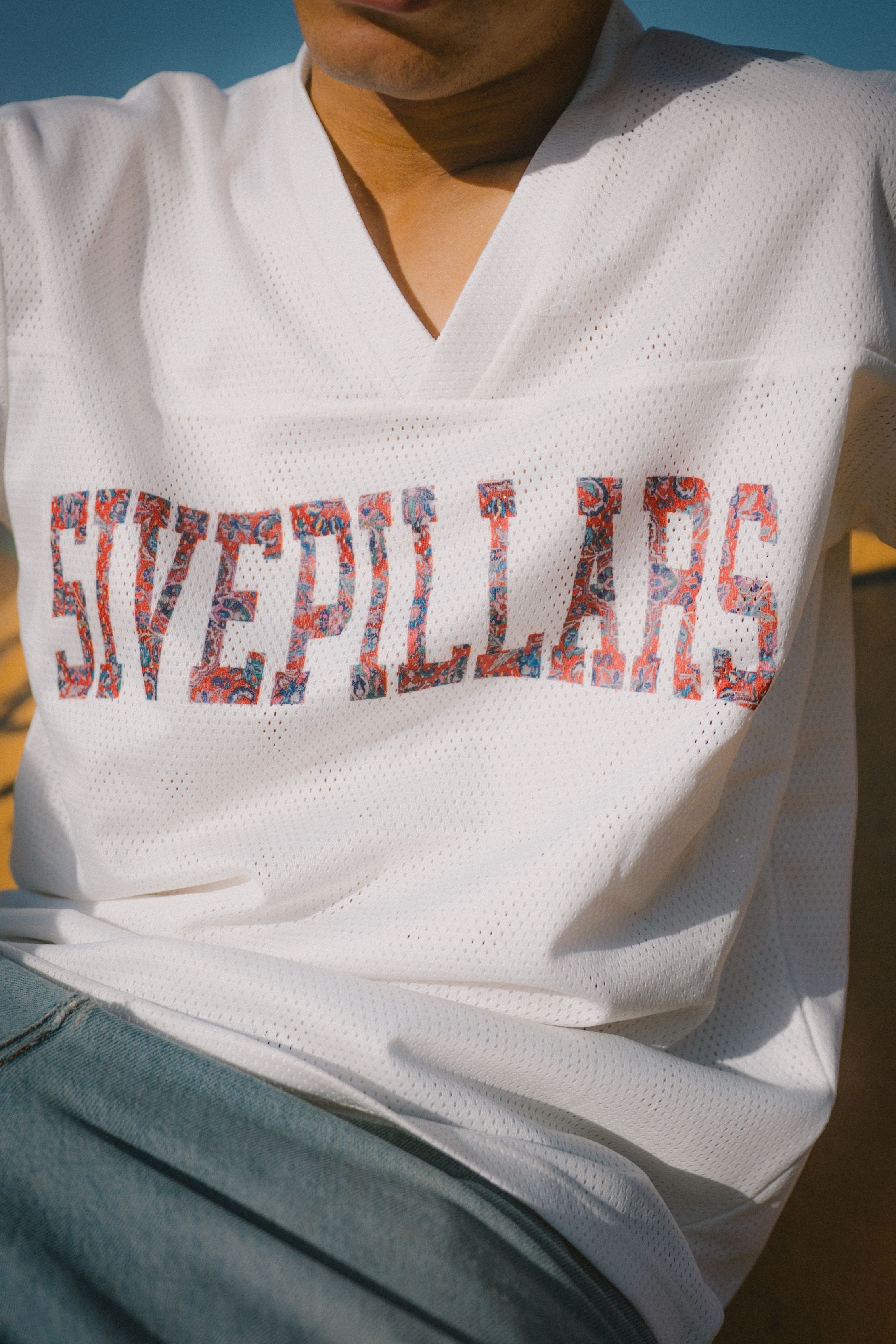 5ivepillars Hockey Tee - Off-White