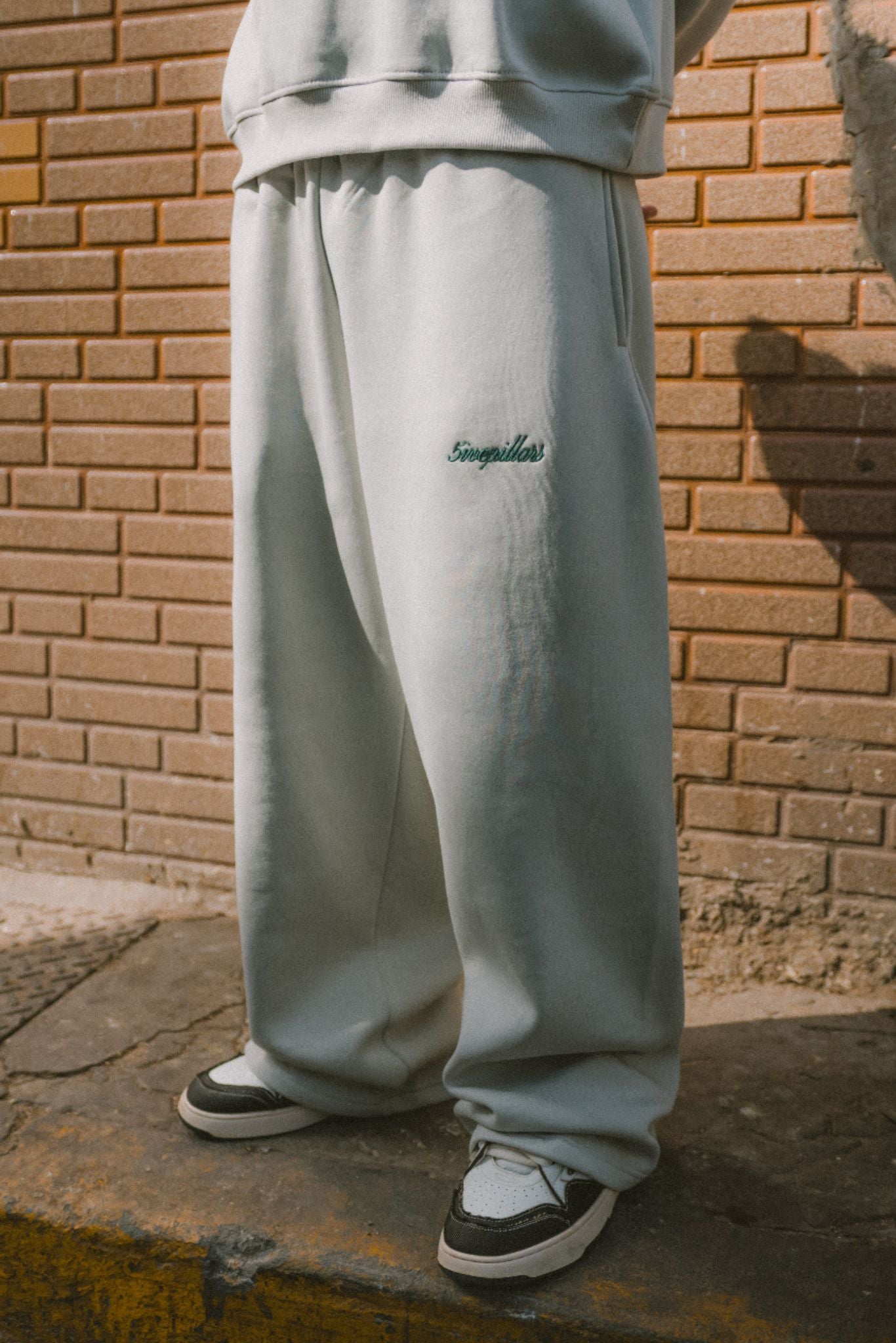Script Relaxed Fit Sweatpants - Grey